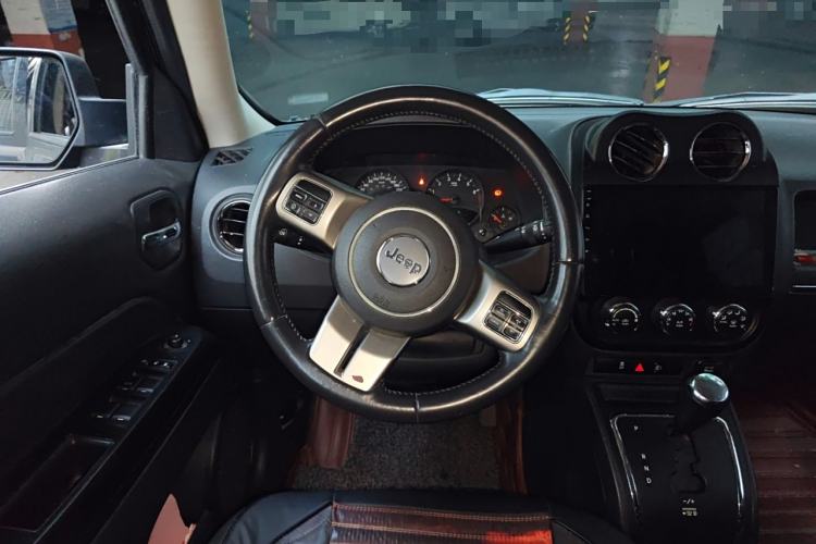 Used Jeep Patriot 2012 2.4 Sport Edition Steering Wheel