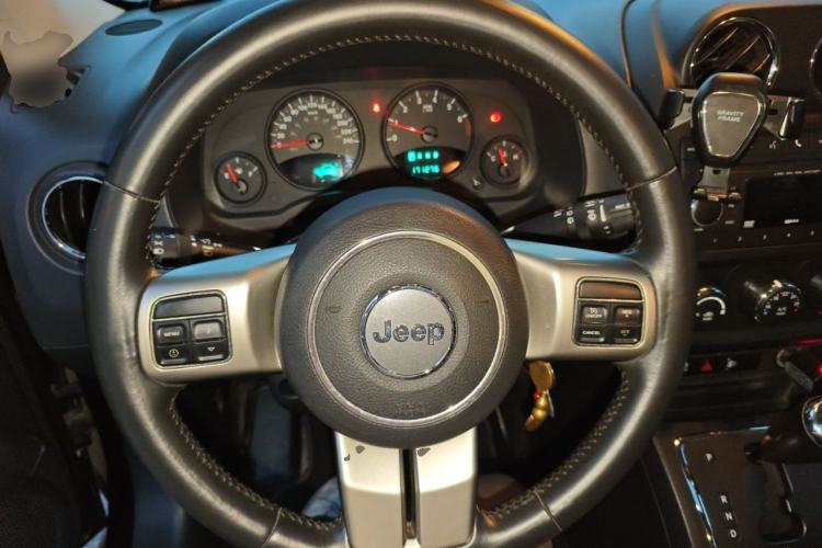 Used Jeep Patriot 2012 2.4 Sport Edition Steering Wheel