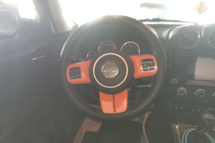 Used Jeep Patriot 2012 2.4 Luxury Edition Steering Wheel