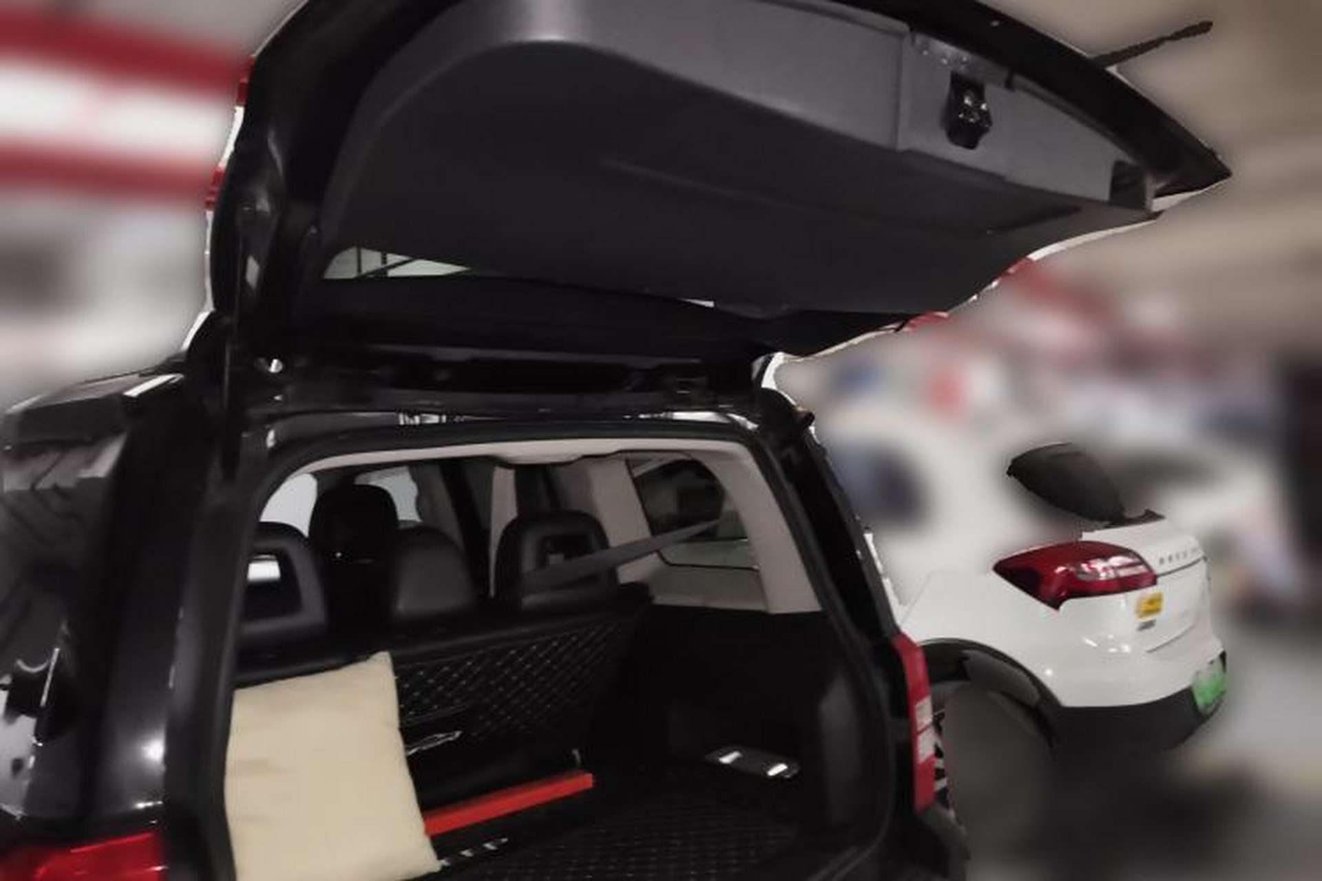 Used Jeep Patriot 2012 2.4 Luxury Edition Trunk