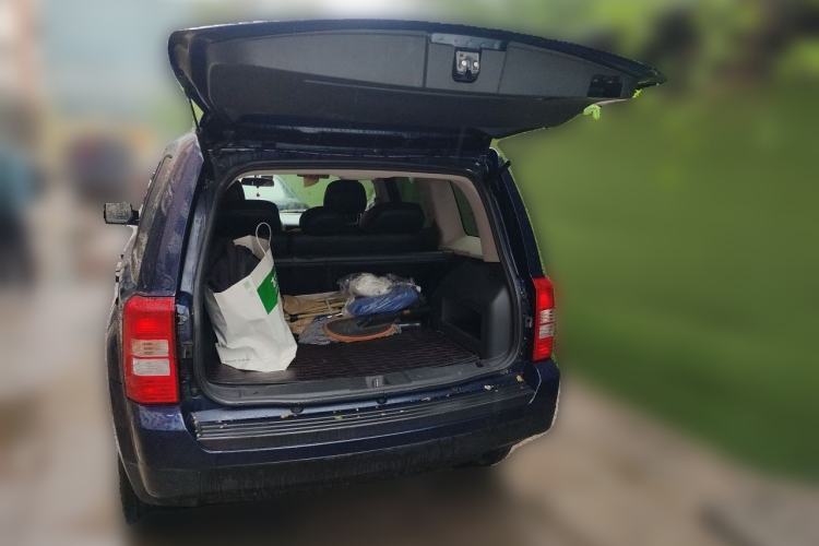 Used Jeep Patriot 2012 2.4 Sport Edition Trunk