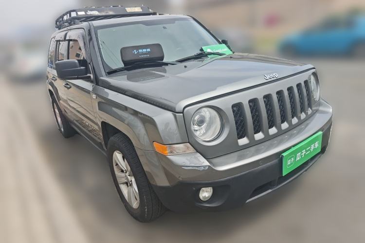 Used Jeep Patriot 2012 2.4 Luxury Edition Front Right 45 Deg