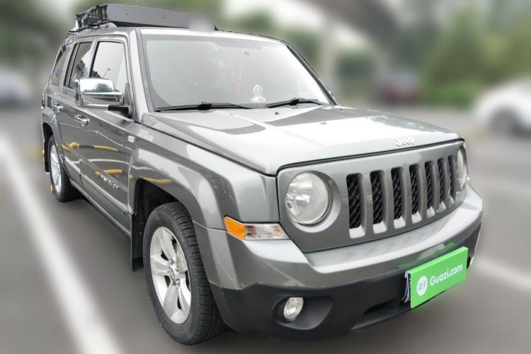 Used Jeep Patriot 2012 2.4 Luxury Edition Front Right 45 Deg