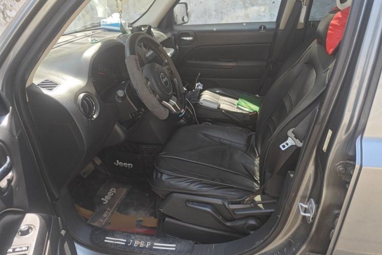 Used Jeep Patriot 2012 2.4 Sport Edition Left Front Seat