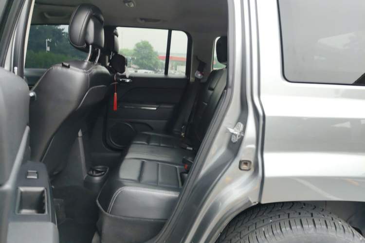 Used Jeep Patriot 2012 2.4 Luxury Edition Left Rear Seat