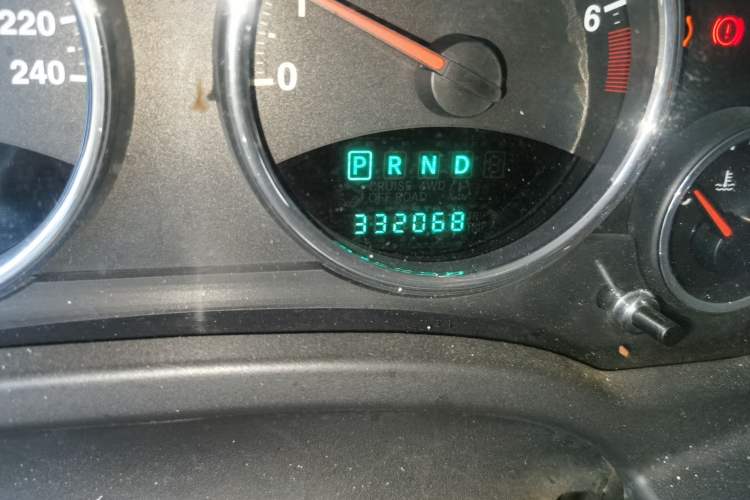 Used Jeep Patriot 2012 2.4 Luxury Edition Odometer Close Up
