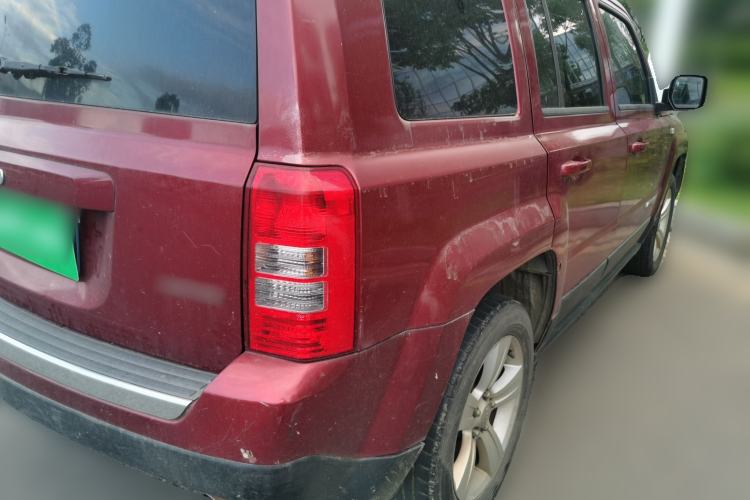 Used Jeep Patriot 2012 2.4 Luxury Edition Rear Right 45 Deg