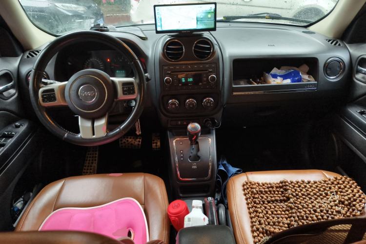 Used Jeep Patriot 2012 2.4 Sport Edition Center Console