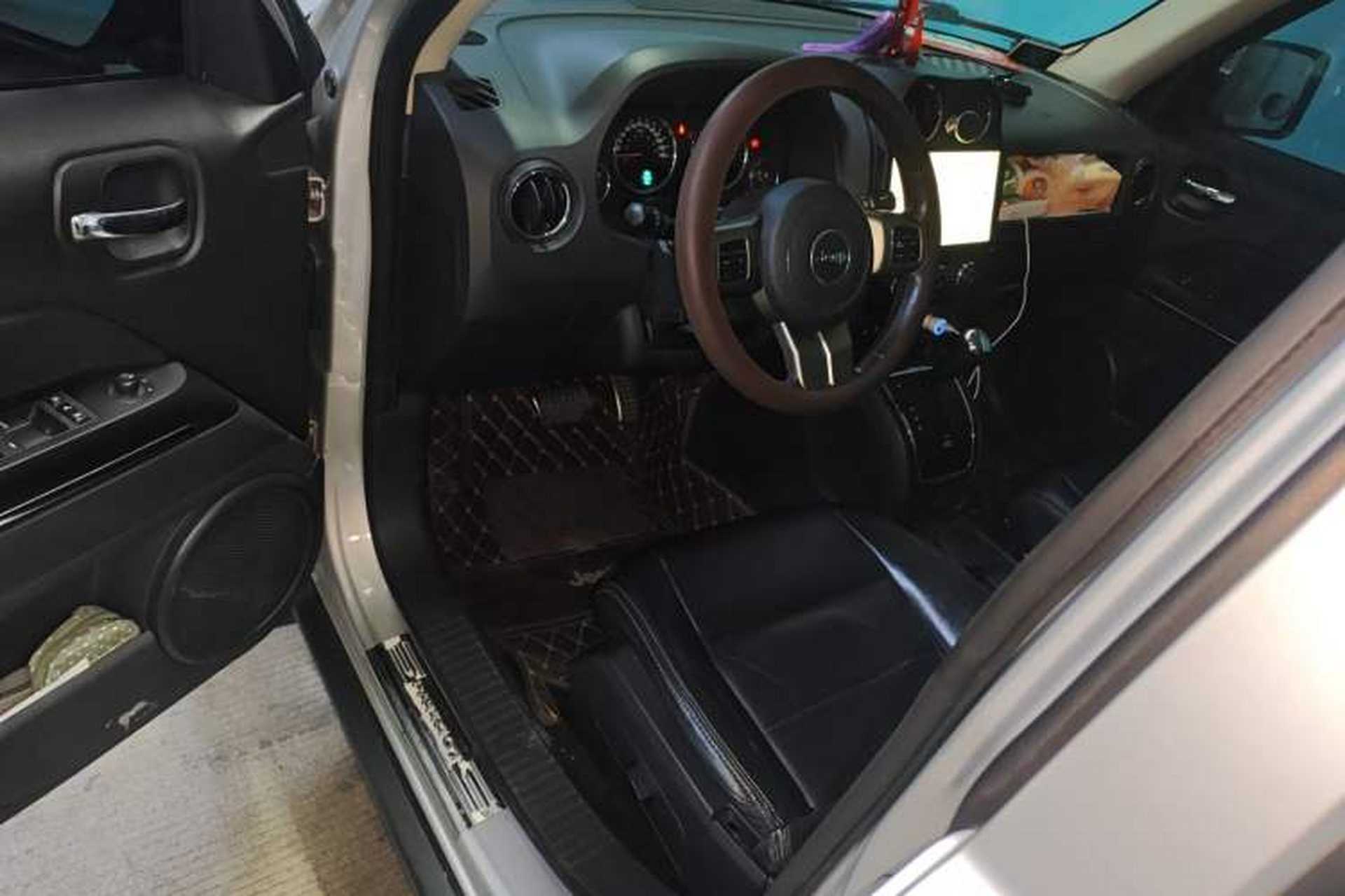 Used Jeep Patriot 2012 2.4 Luxury Edition Driver Seat
