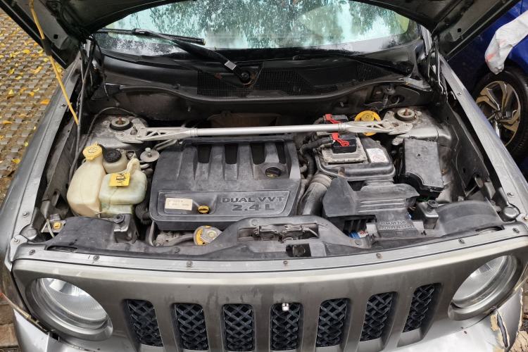 Used Jeep Patriot 2012 2.4 Sport Edition Engine Bay