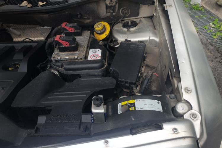 Used Jeep Patriot 2012 2.4 Sport Edition Engine Bay Left