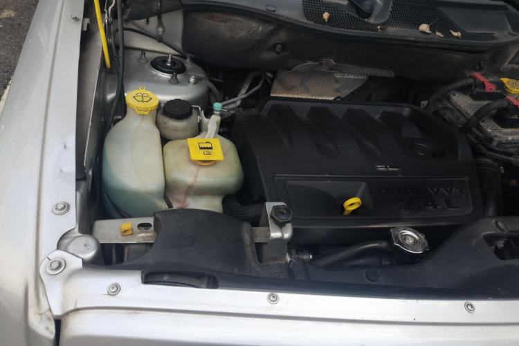 Used Jeep Patriot 2012 2.4 Sport Edition Engine Bay Right