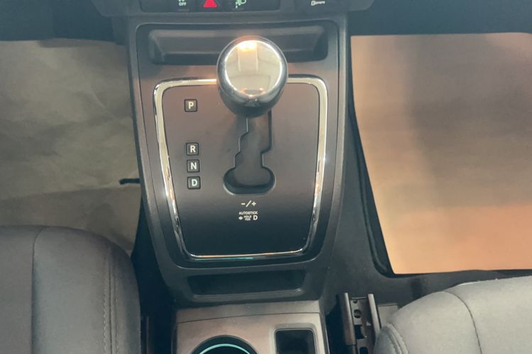 Used Jeep Patriot 2012 2.4 Sport Edition Gear Lever