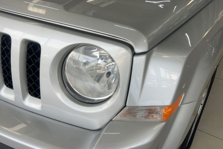 Used Jeep Patriot 2012 2.4 Sport Edition Left Front Headlight