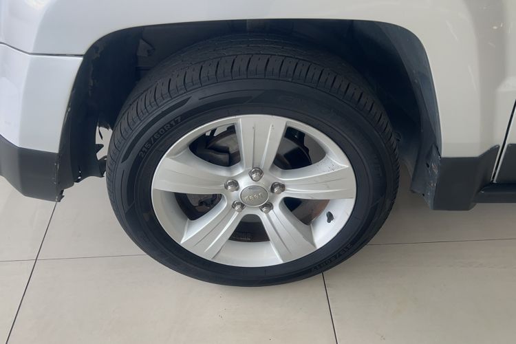 Used Jeep Patriot 2012 2.4 Sport Edition Left Front Wheel Hub