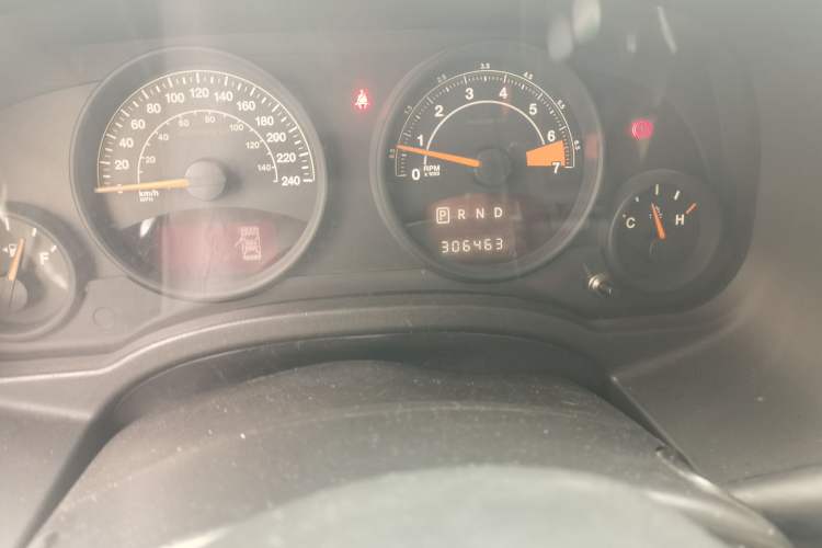 Used Jeep Patriot 2012 2.4 Sport Edition Odometer Close Up