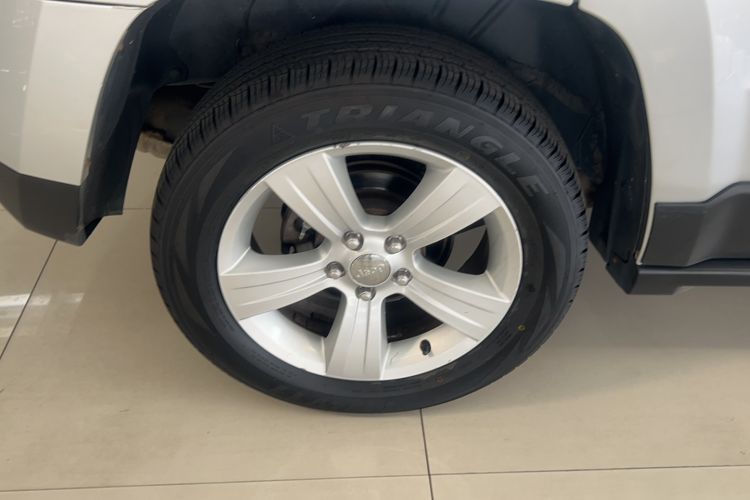 Used Jeep Patriot 2012 2.4 Sport Edition Right Rear Wheel Hub