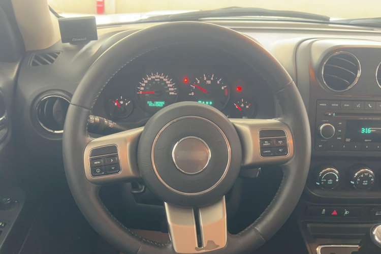 Used Jeep Patriot 2012 2.4 Sport Edition Steering Wheel