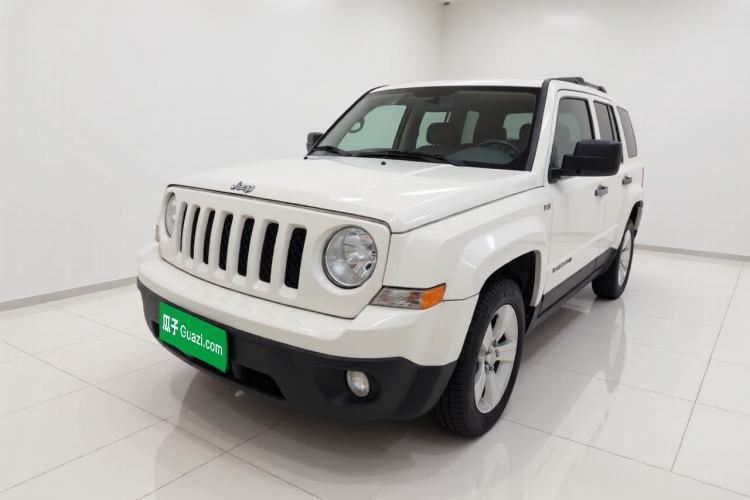 Jeep Patriot 2012 2.4 Sport Edition مستعملة Guazi used car, China used car export, Used car for sale, Used  cars, Cheapest cars for sale