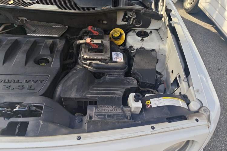 Used Jeep Patriot 2012 2.4 Sport Edition Engine Bay Left