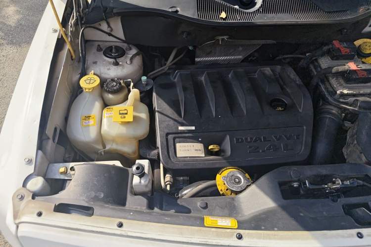 Used Jeep Patriot 2012 2.4 Sport Edition Engine Bay Right