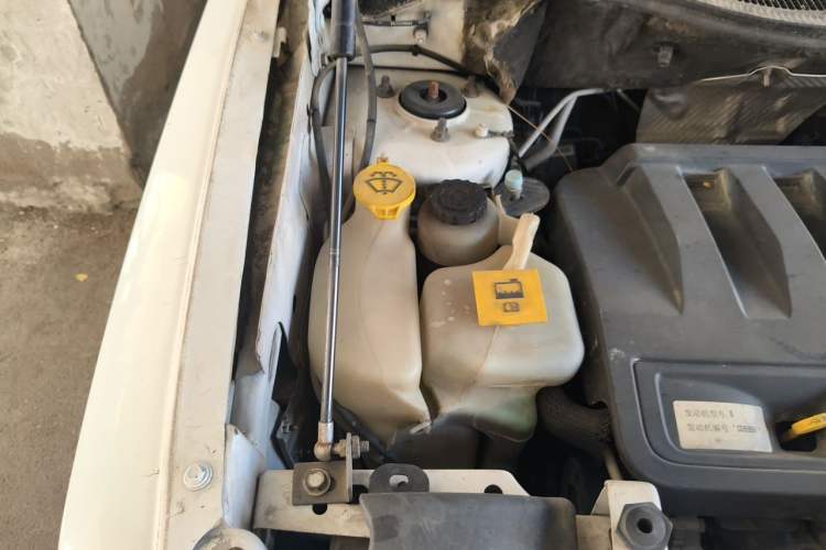 Used Jeep Patriot 2012 2.4 Luxury Edition Engine Bay Right