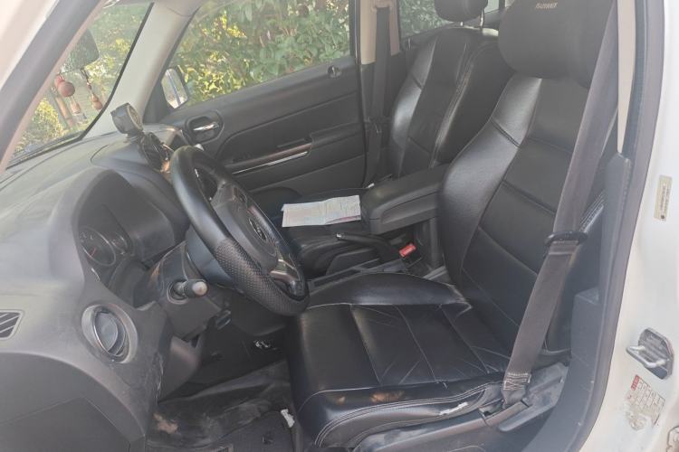 Used Jeep Patriot 2012 2.4 Luxury Edition Left Front Seat