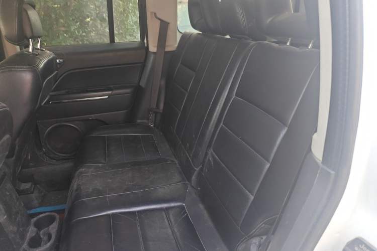 Used Jeep Patriot 2012 2.4 Luxury Edition Left Rear Seat