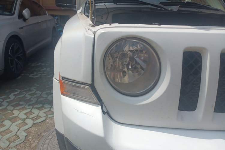 Used Jeep Patriot 2012 2.4 Sport Edition Right Front Headlight