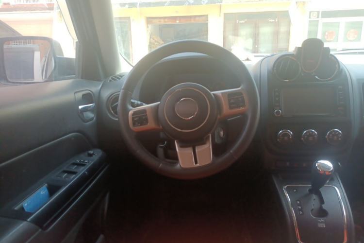 Used Jeep Patriot 2012 2.4 Sport Edition Steering Wheel