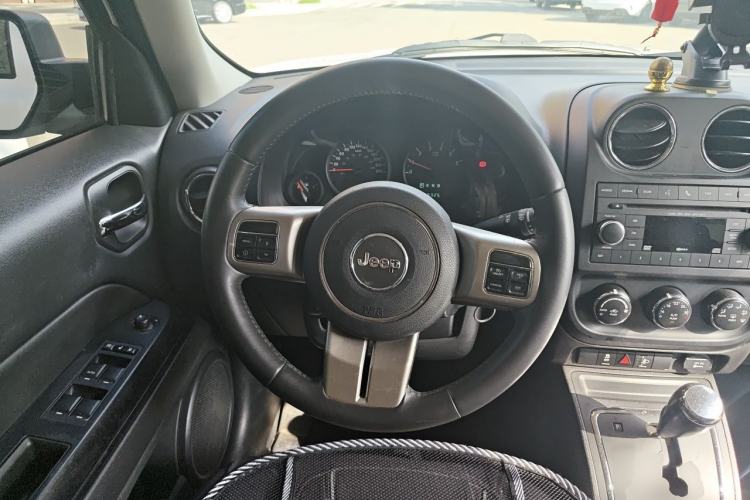 Used Jeep Patriot 2012 2.4 Sport Edition Steering Wheel
