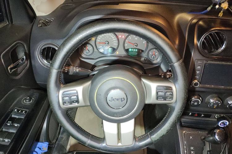 Used Jeep Patriot 2012 2.4 Sport Edition Steering Wheel