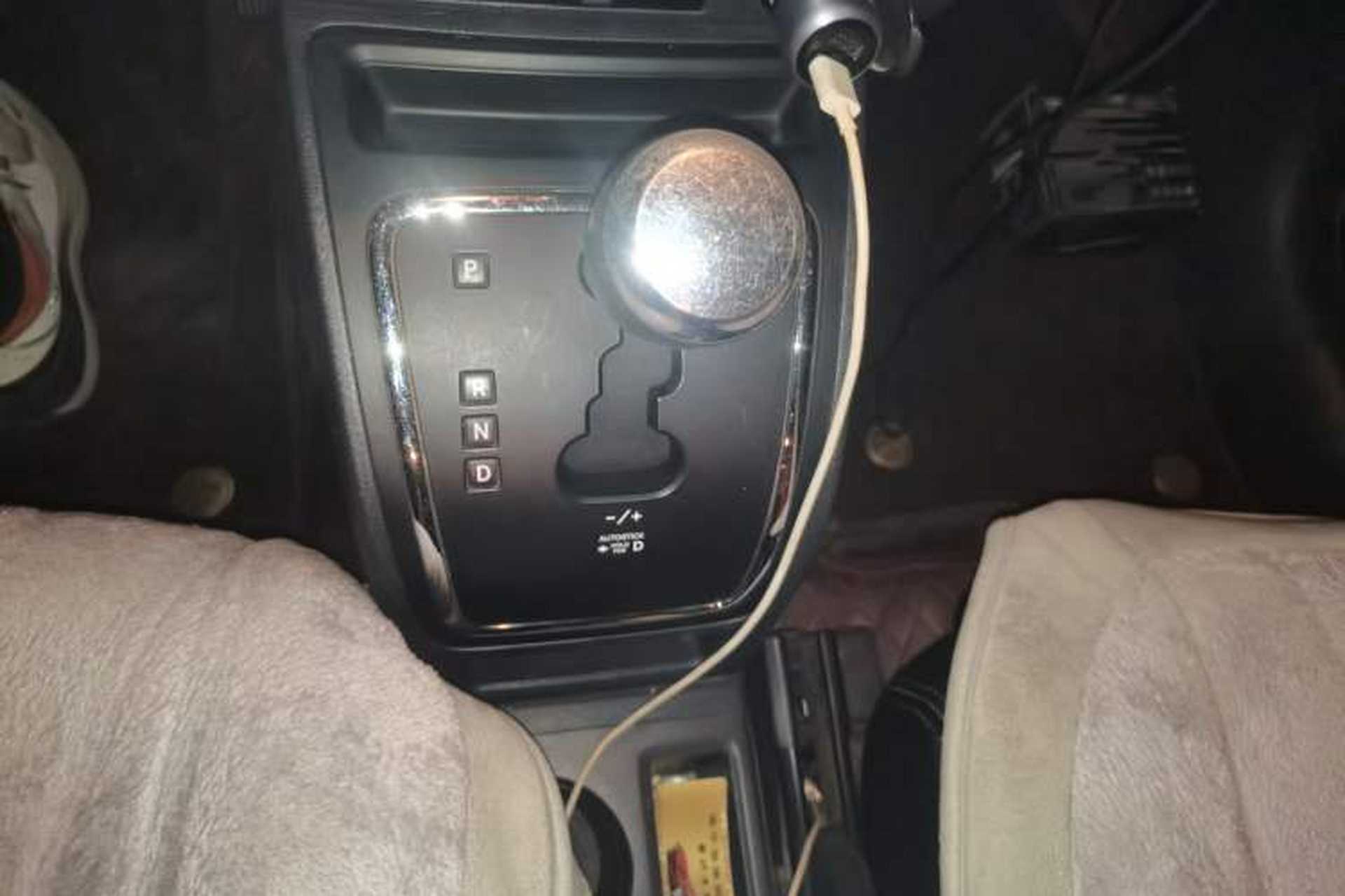 Used Jeep Patriot 2012 2.4 Sport Edition Gear Lever