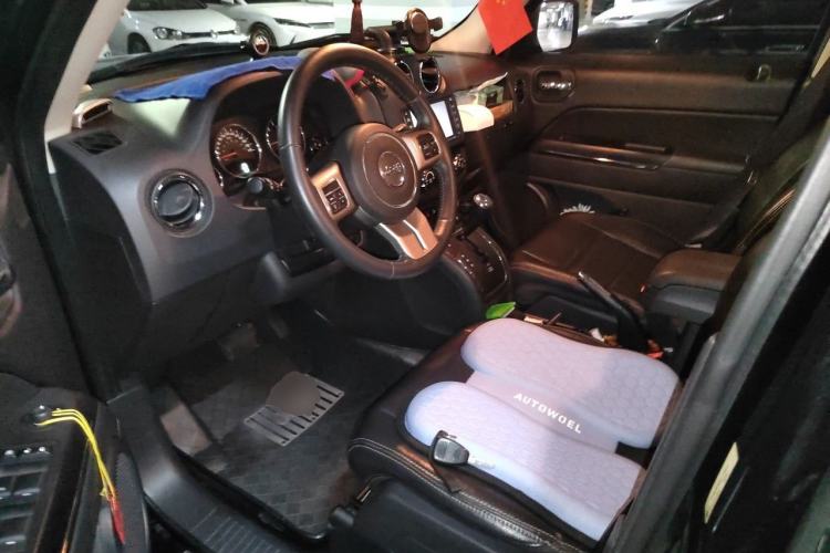 Used Jeep Patriot 2013 2.4 Luxury Navigation Edition Driver Seat