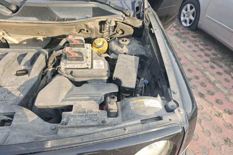 Used Jeep Patriot 2013 2.4 Sport Edition Engine Bay Left