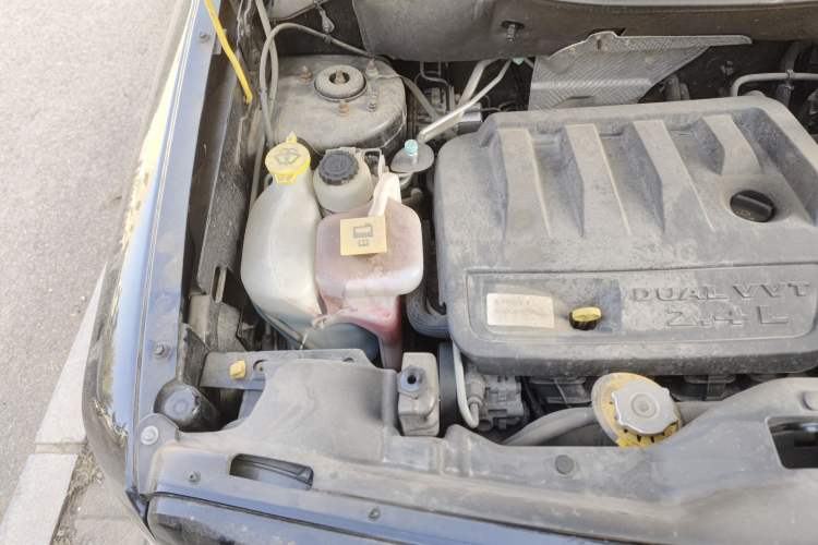 Used Jeep Patriot 2013 2.4 Sport Edition Engine Bay Right