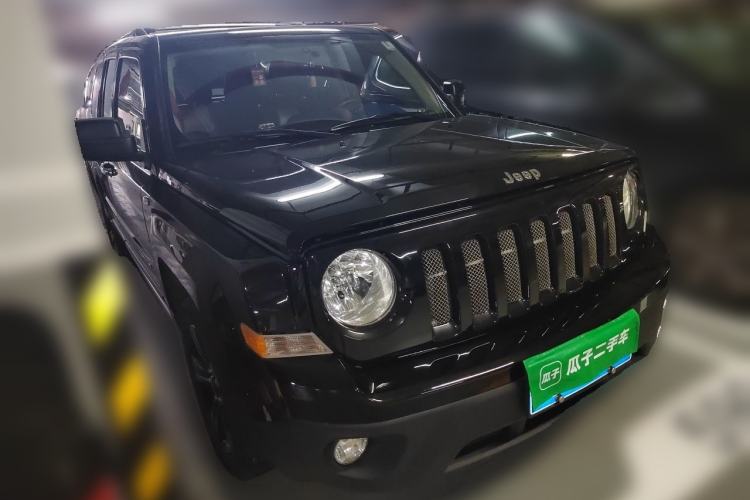 Used Jeep Patriot 2013 2.4 Luxury Navigation Edition Front Right 45 Deg