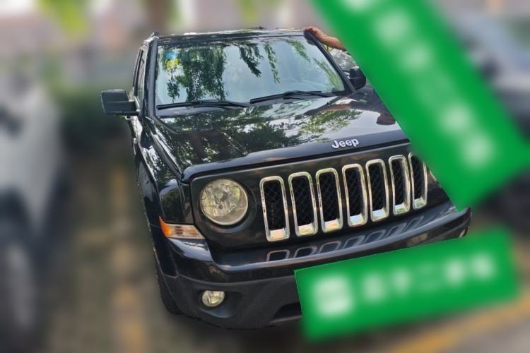 Used Jeep Patriot 2013 2.4 Luxury Navigation Edition Front Right 45 Deg