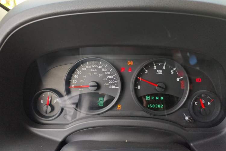Used Jeep Patriot 2013 2.4 Luxury Navigation Edition Instrument Cluster