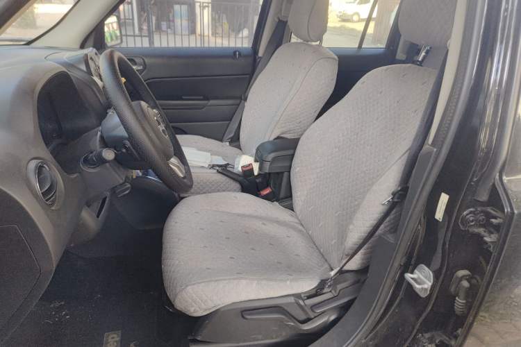 Used Jeep Patriot 2013 2.4 Sport Edition Left Front Seat