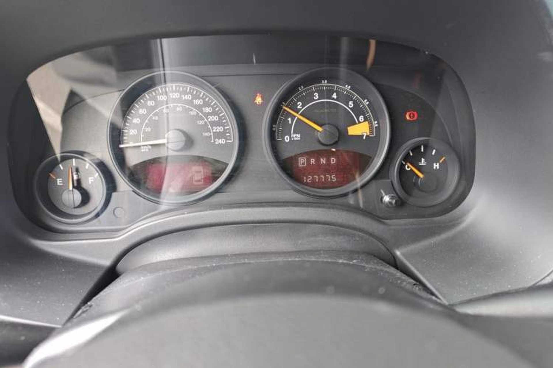 Used Jeep Patriot 2013 2.4 Sport Edition Odometer Close Up
