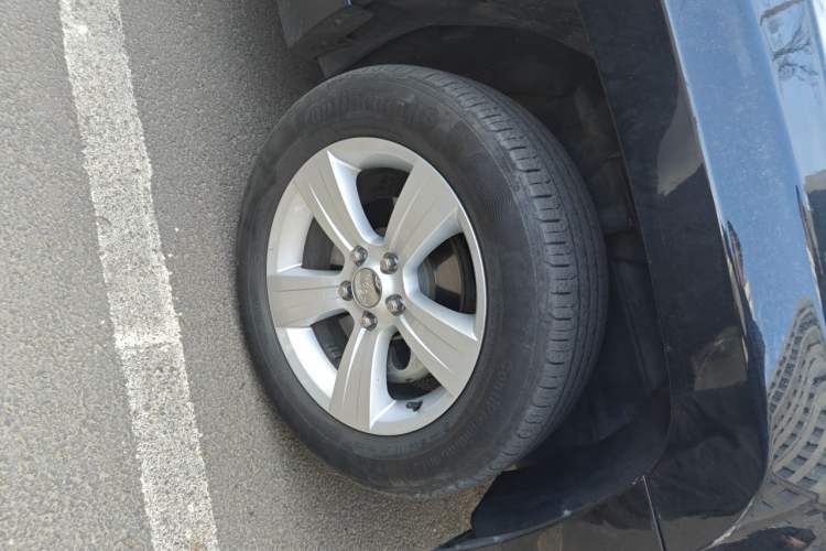 Used Jeep Patriot 2013 2.4 Sport Edition Right Front Wheel Hub
