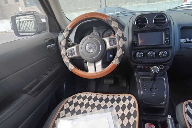 Used Jeep Patriot 2013 2.4 Sport Edition Steering Wheel
