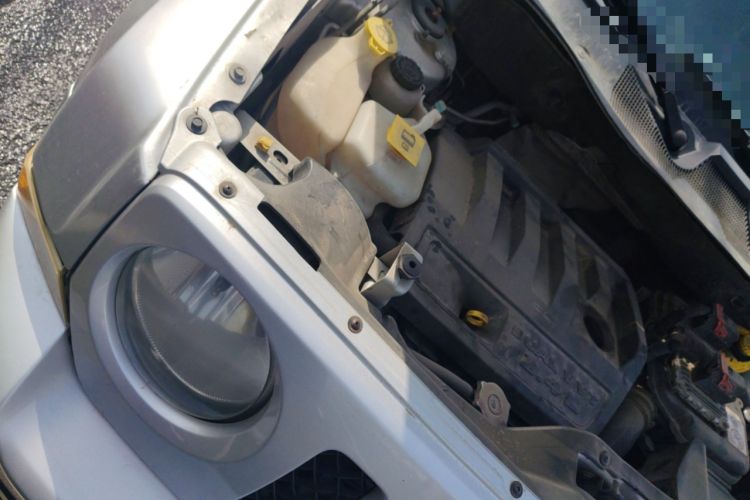 Used Jeep Patriot 2013 2.4 Sport Edition Engine Bay Right