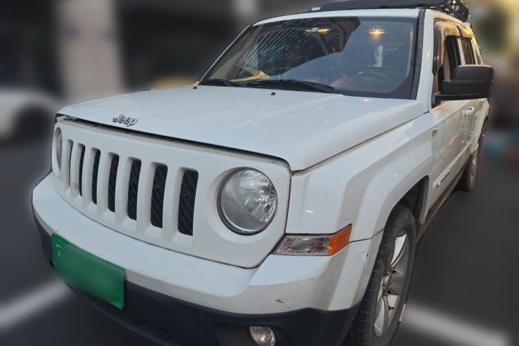 Used Jeep Patriot 2013 2.4 Luxury Navigation Edition Guazi used car, China used car export, Used car for sale, Used  cars, Cheapest cars for sale