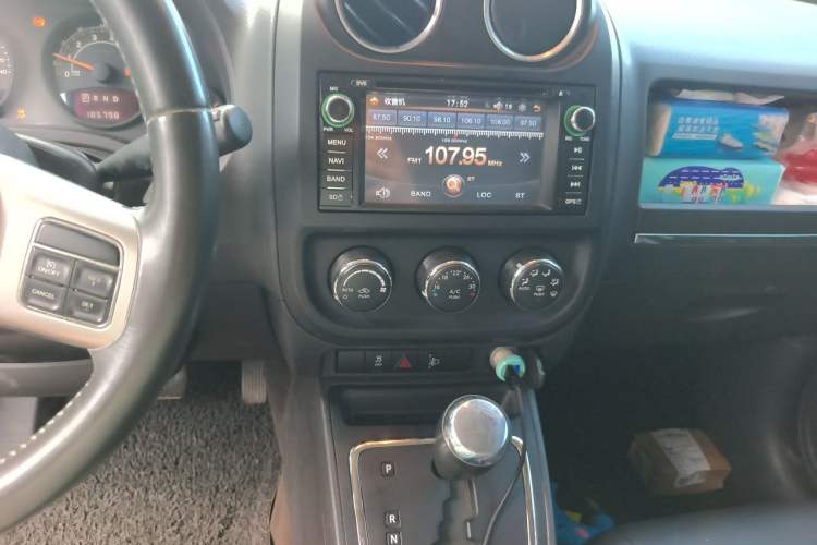 Used Jeep Patriot 2013 2.4 Sport Edition Audio And AC Panel