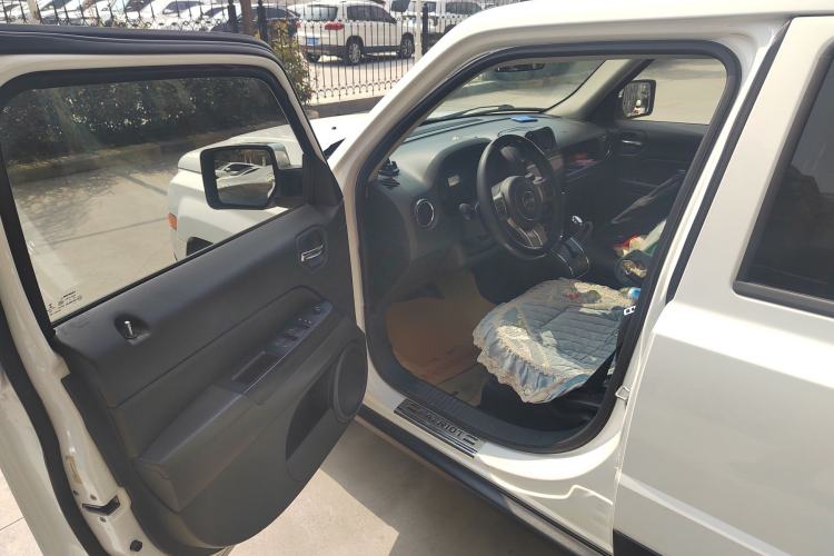 Used Jeep Patriot 2013 2.4 Black Sport Edition Driver Seat