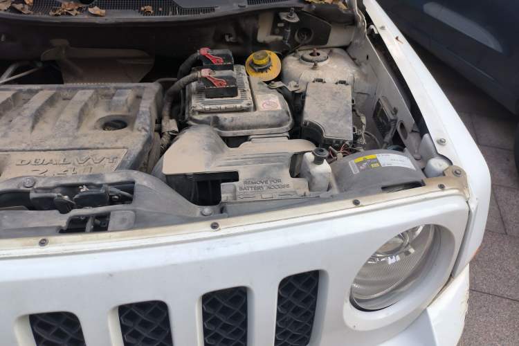 Used Jeep Patriot 2013 2.4 Sport Edition Engine Bay Left