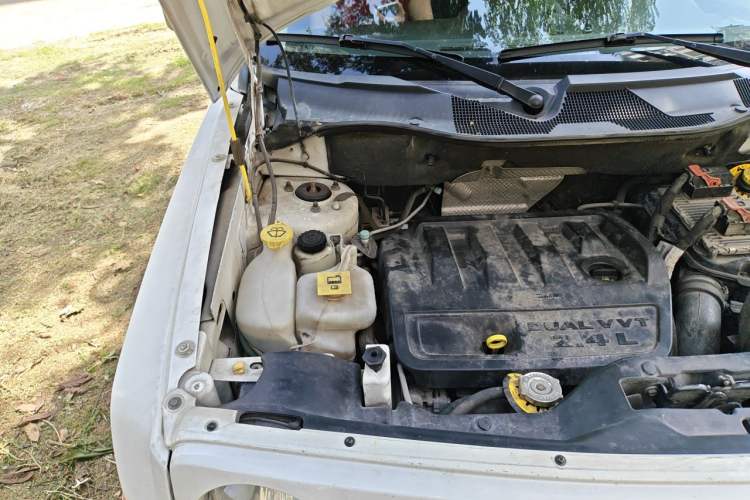 Used Jeep Patriot 2013 2.4 Sport Edition Engine Bay Right