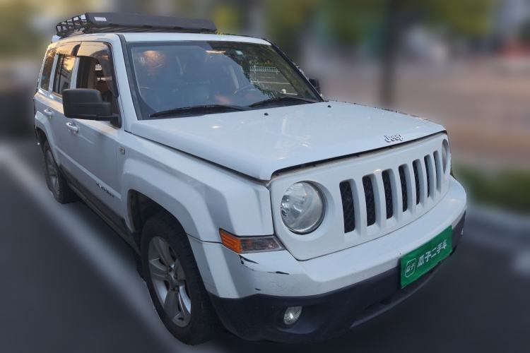 Used Jeep Patriot 2013 2.4 Luxury Navigation Edition Front Right 45 Deg